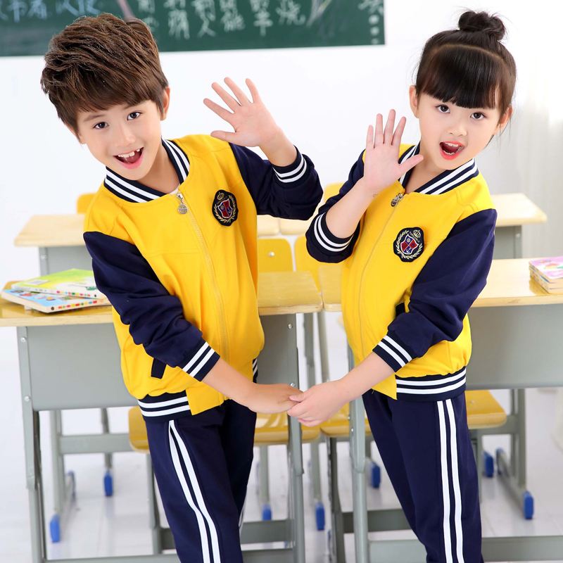運動校服
